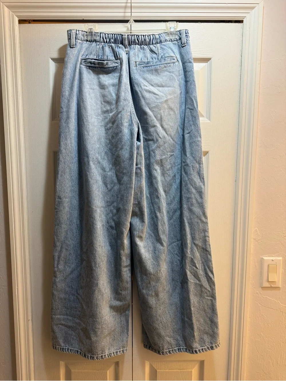 Light Wash Wide Leg Drawstring Junior L Jeans